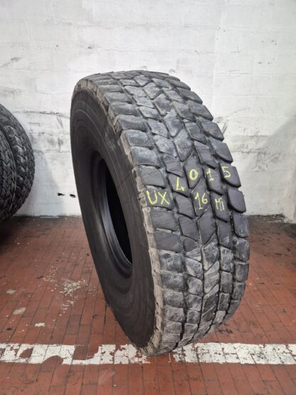 #4015 445/95R25 Michelin X-Crane+ 174F residuo: 14mm