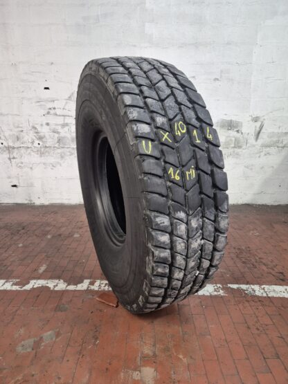 #4014 445/95R25 Michelin X-Crane+ 174F residuo: 15/18mm